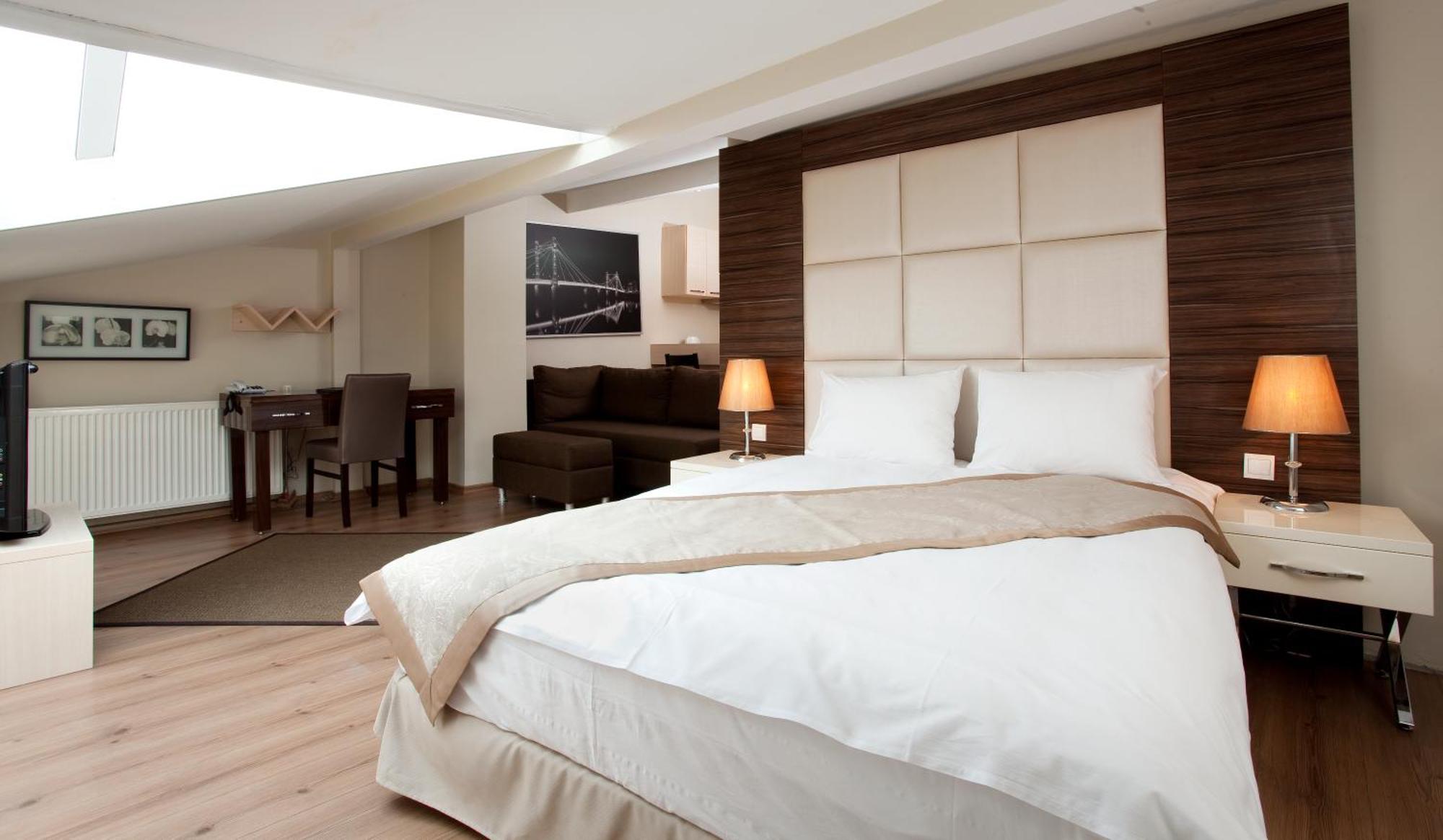 เดอร์ปา สวีท โฮเต็ล Hotel อิสตันบูล ภายนอก รูปภาพ